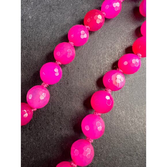 NEW fuchsia pink agate 36 inch knotted bead necklace with sterling silver clasp - Picture 10 of 13